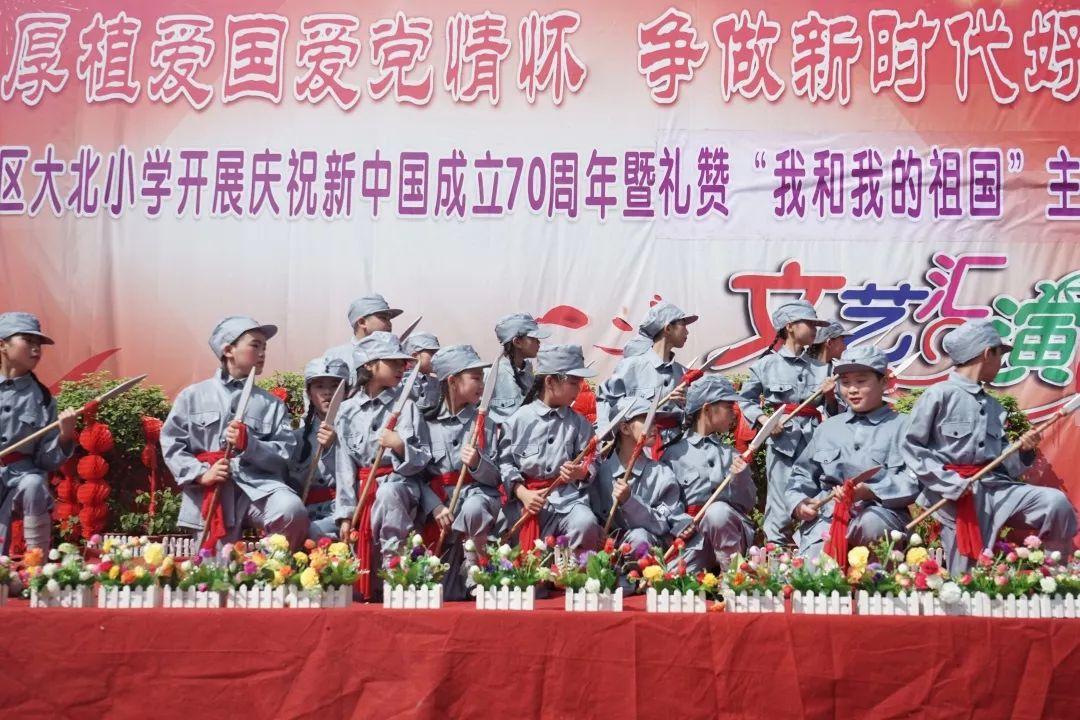 大脚车越野竞速